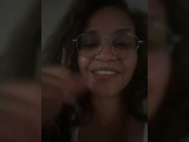 Candela-lat's BongaCams show and profile