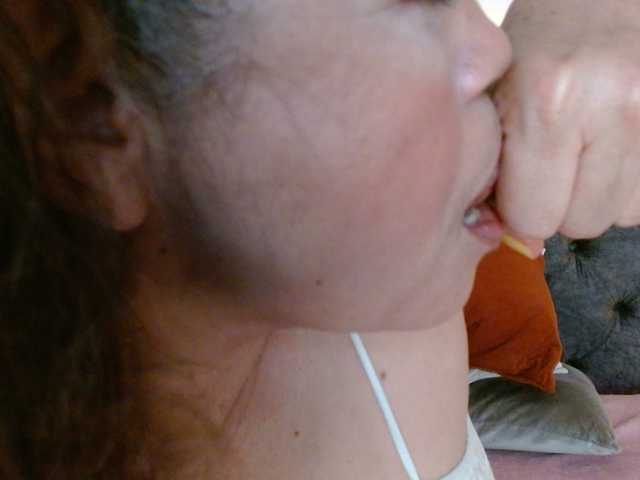 Candela-lat webcam bongacams model stream image