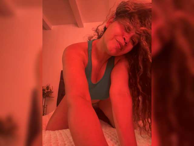 Candela-lat webcam bongacams model stream image