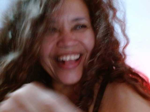 Candela-lat's BongaCams show and profile