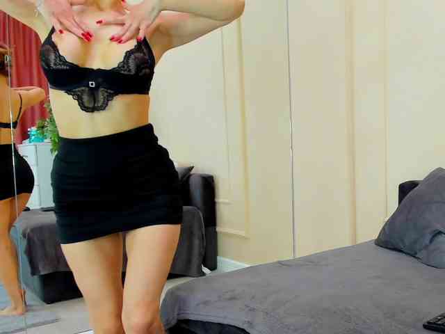 MiraPleasure webcam