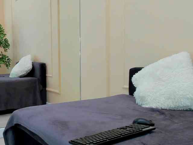 MiraPleasure webcam
