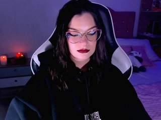 OphelianaRose Porn Show