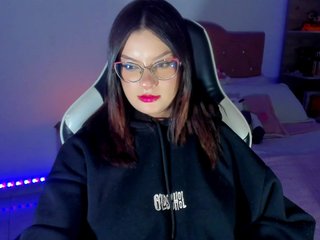 OphelianaRose Porn Show