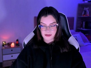 OphelianaRose Porn Show