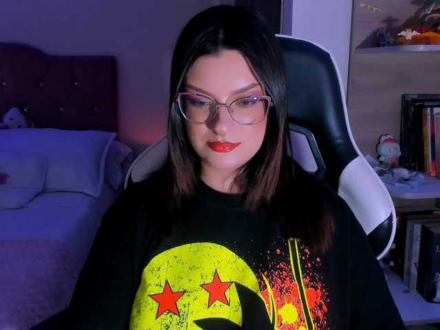 OphelianaRose's BongaCams show and profile