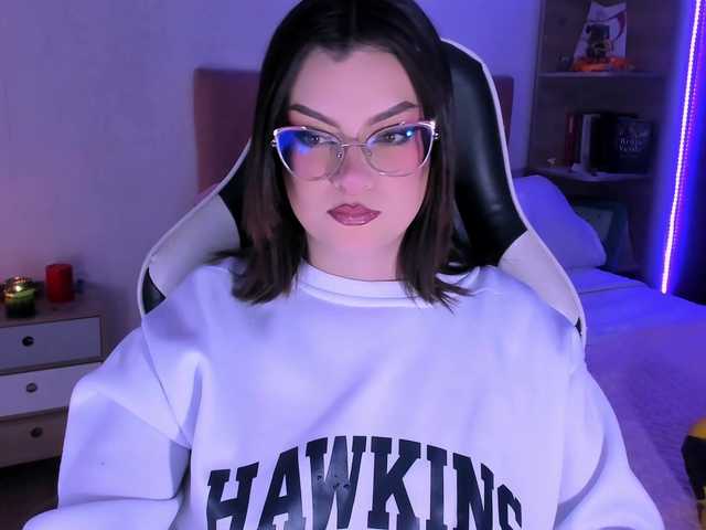 OphelianaRose webcam