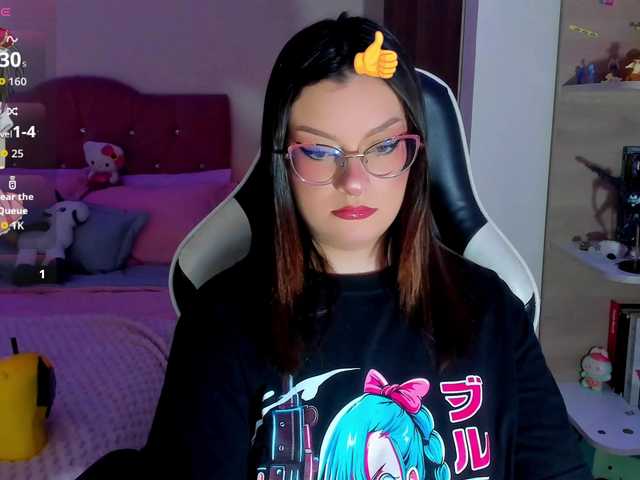 OphelianaRose live cam profile