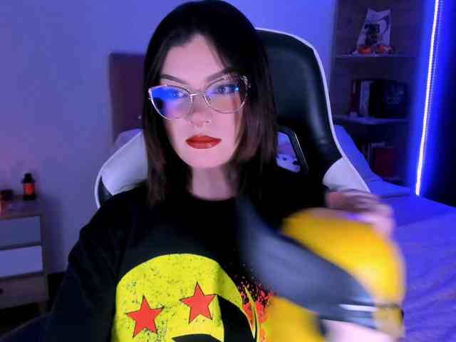 OphelianaRose webcam