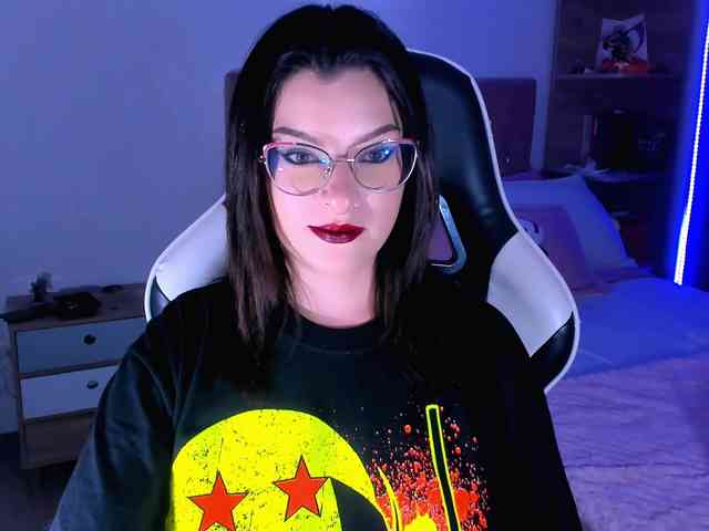 OphelianaRose webcam