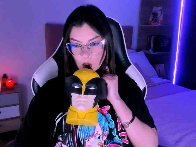 OphelianaRose webcam