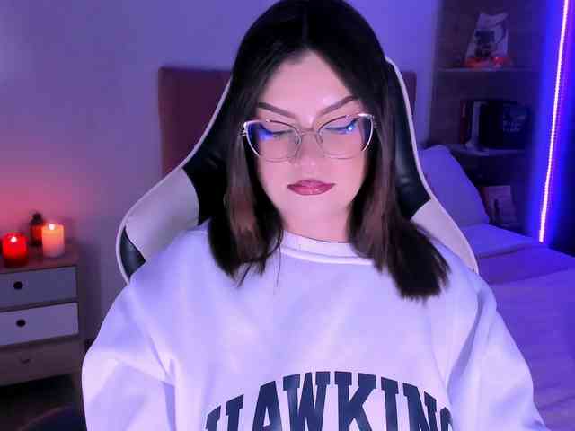 OphelianaRose webcam