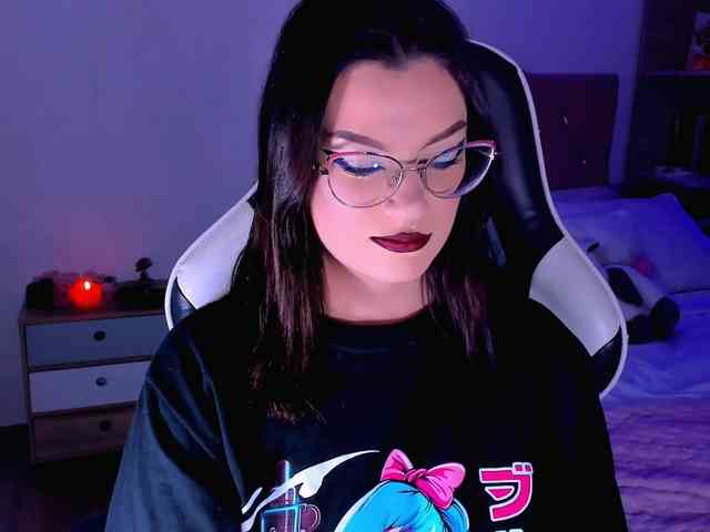 OphelianaRose webcam
