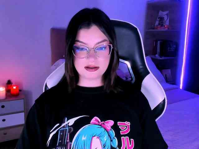 OphelianaRose webcam