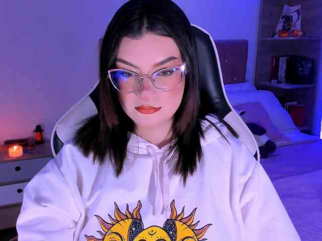 OphelianaRose webcam