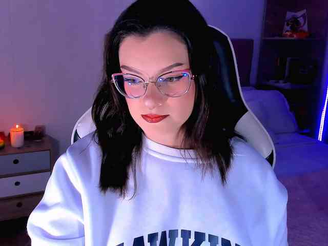OphelianaRose webcam