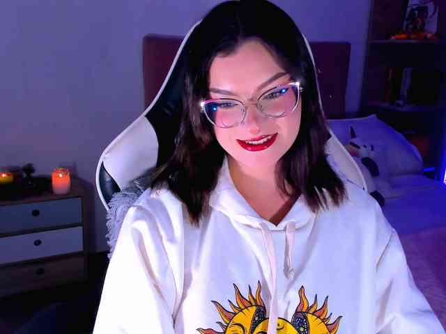 OphelianaRose webcam
