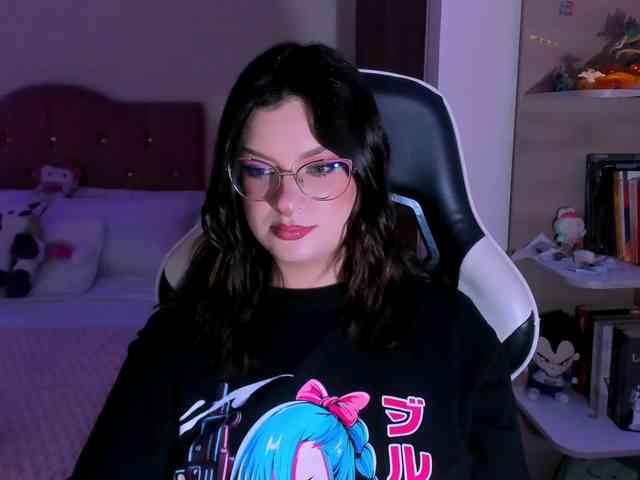 OphelianaRose webcam