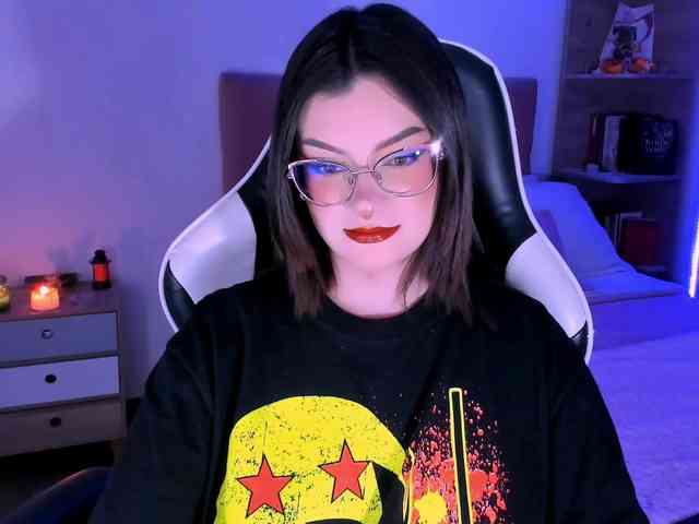 OphelianaRose webcam