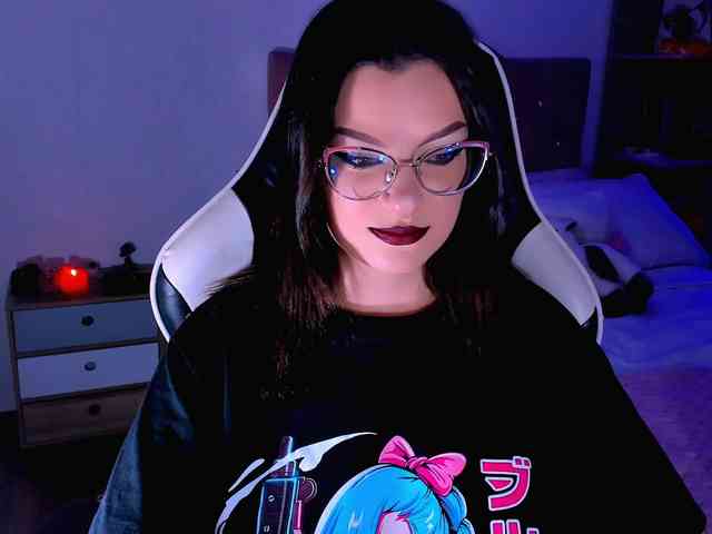 OphelianaRose webcam