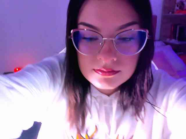 OphelianaRose webcam