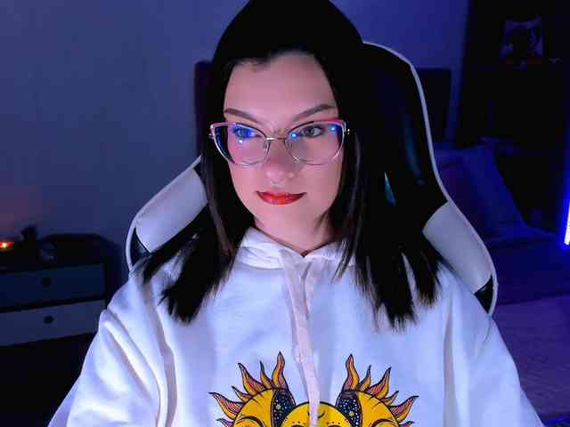 OphelianaRose webcam