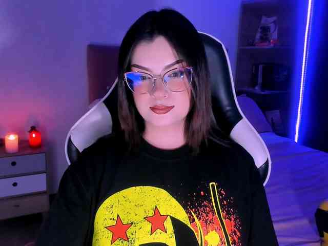 OphelianaRose webcam