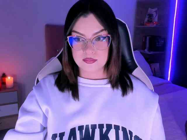 OphelianaRose webcam