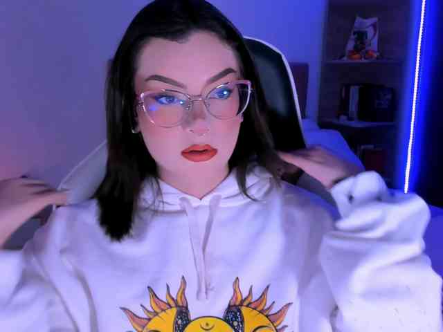 OphelianaRose webcam