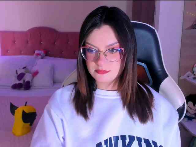 OphelianaRose webcam