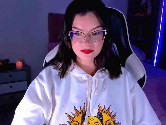 OphelianaRose webcam