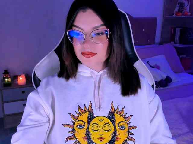 OphelianaRose webcam