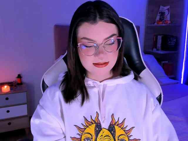 OphelianaRose webcam