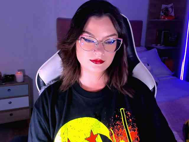OphelianaRose webcam