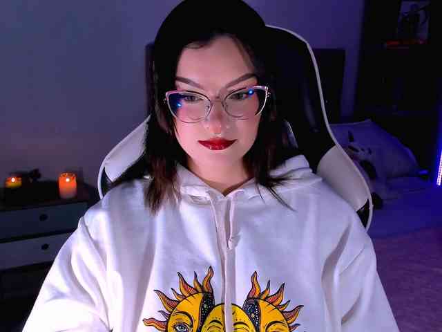 OphelianaRose webcam