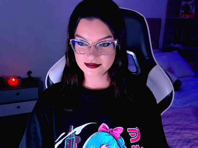 OphelianaRose webcam