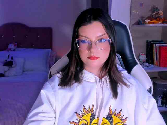 OphelianaRose webcam