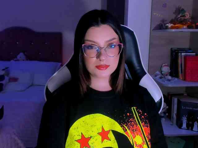 OphelianaRose webcam