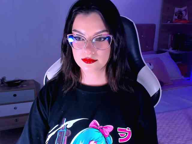 OphelianaRose webcam