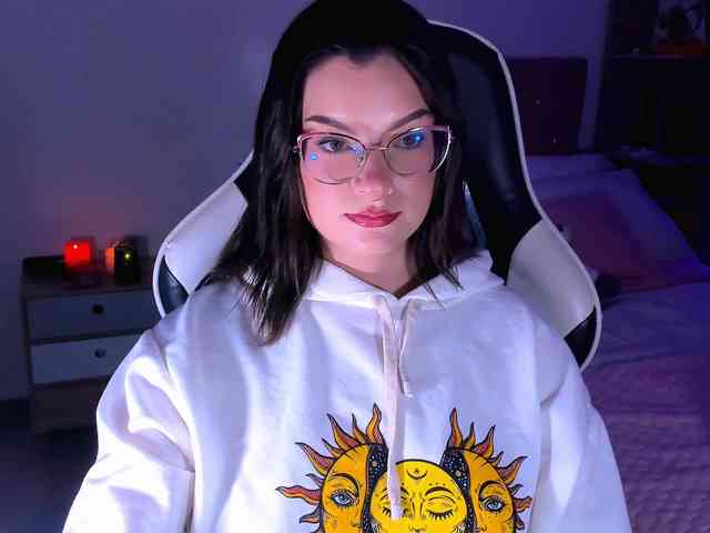 OphelianaRose webcam