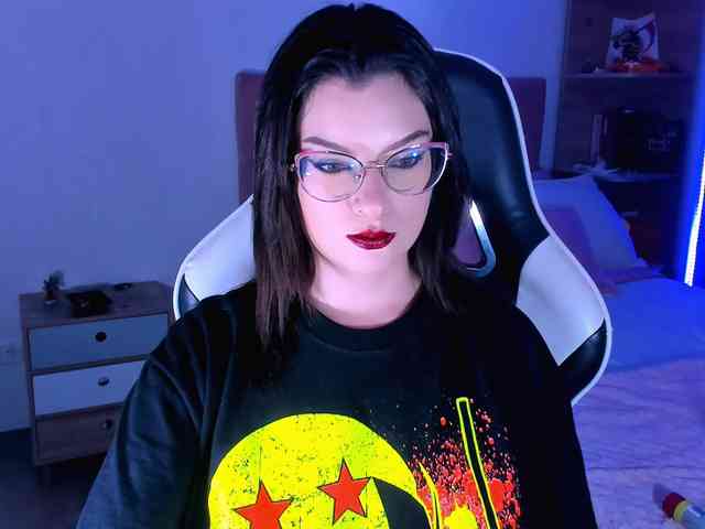 OphelianaRose webcam