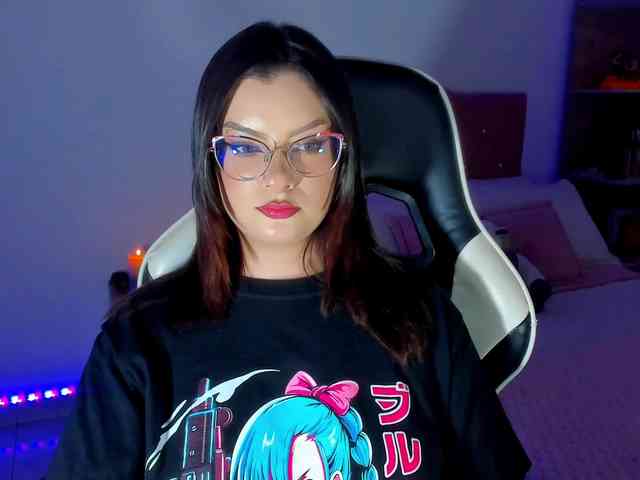 OphelianaRose Live Webcam on BongaCams