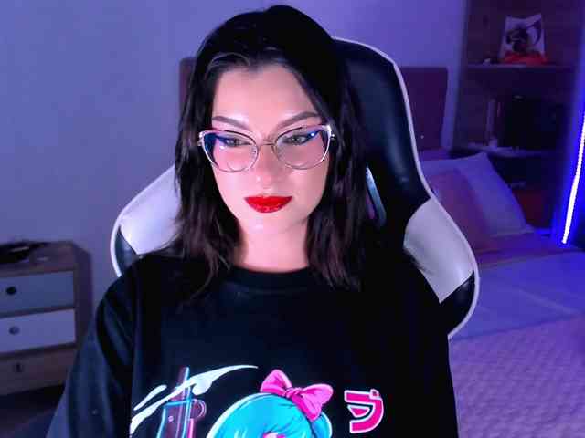 OphelianaRose webcam