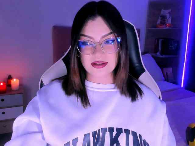 OphelianaRose webcam