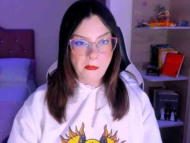 OphelianaRose webcam