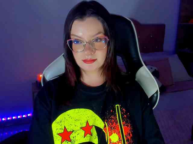 OphelianaRose webcam