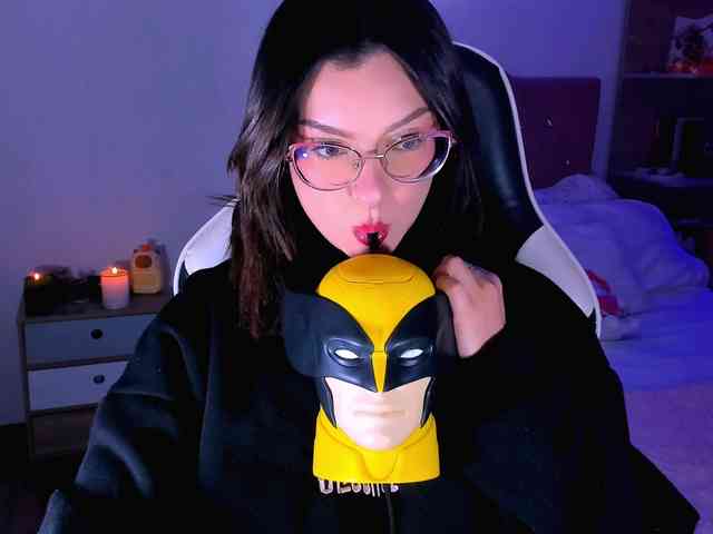 OphelianaRose webcam