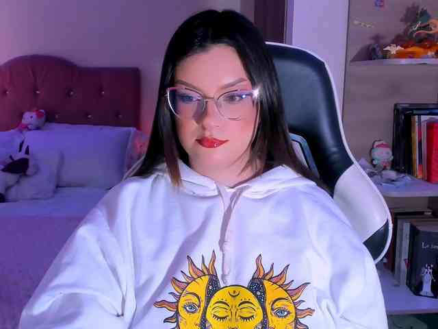 OphelianaRose webcam