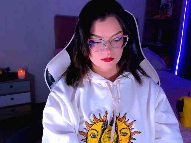 OphelianaRose webcam