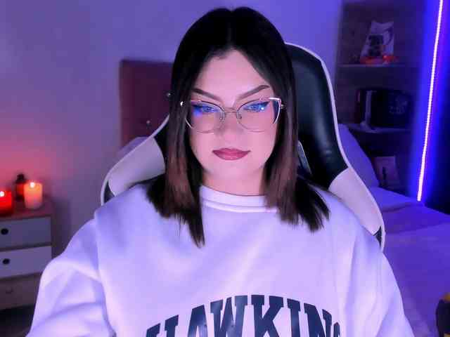 OphelianaRose webcam